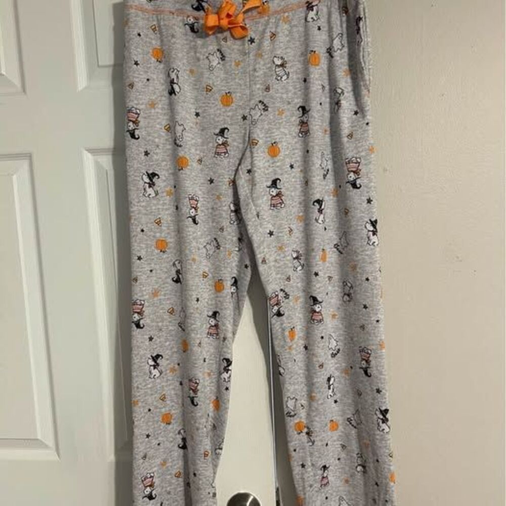 Laura Ashley Womenโs Medium Halloween Pajama Pants Gray Cats Ghosts Pumpkins
